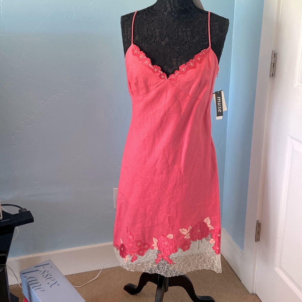 Muse slip dress - linen with appilique bottom- brand new, size 10